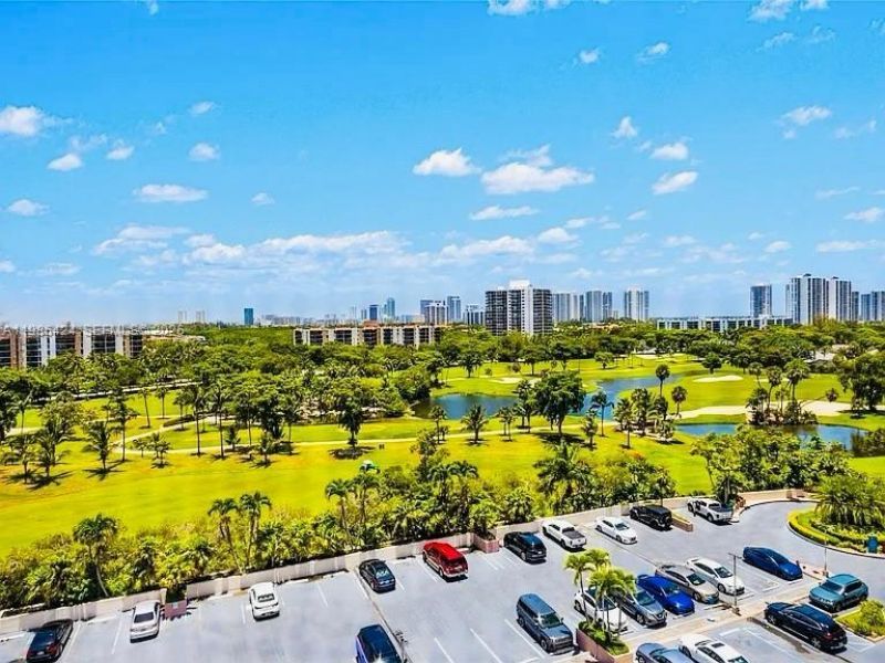 20301 W Country Club Dr , Unit 1023, Aventura, FL 33180 Photo