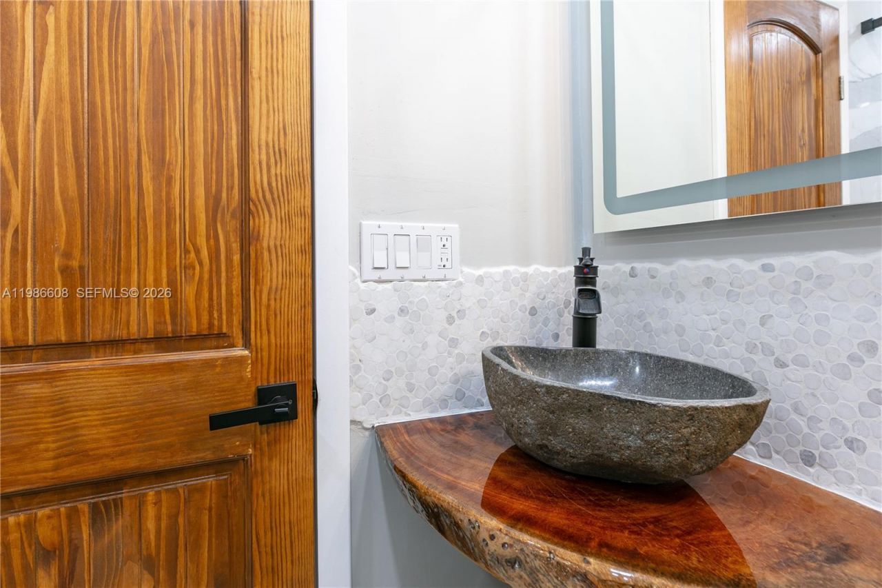 1507 Harding St , Hollywood, FL 33020 Photo