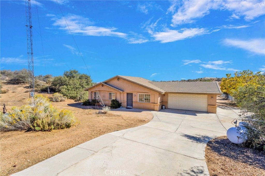 6297 Coleridge, Oak Hills, CA 92344 Main Photo