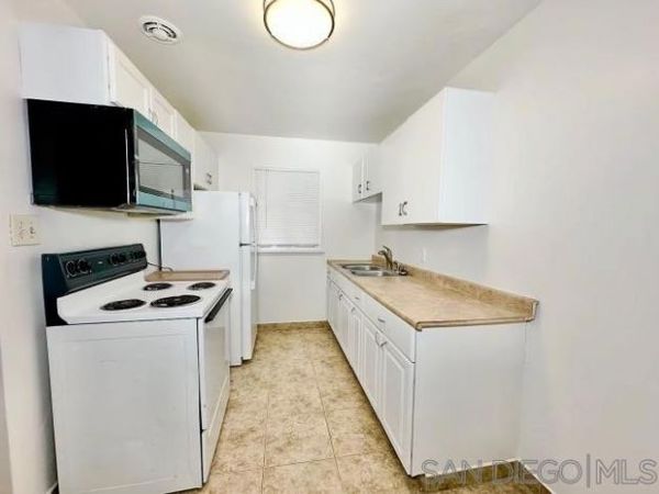 9747 Riverview, Unit 11, Lakeside, CA 92040