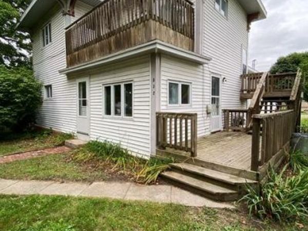 532 W Sherman Street, Carson City, MI 48811