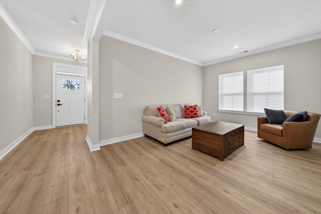 2261 Vera Way Photo 21
