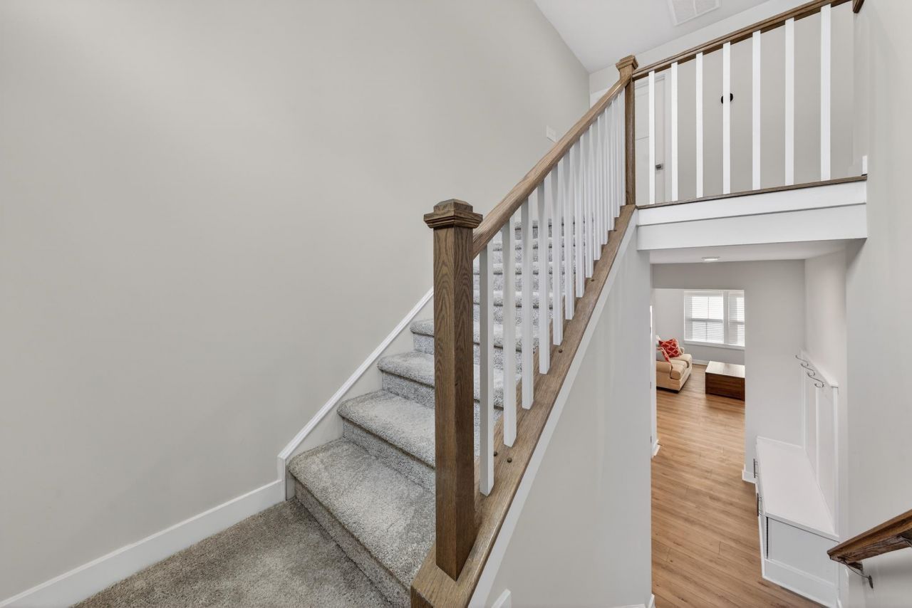 2261 Vera Way Photo 25