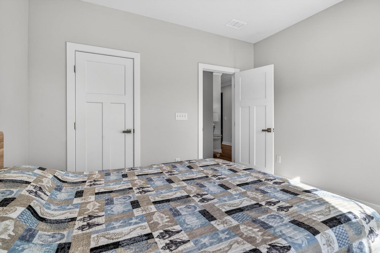 2261 Vera Way Photo 34