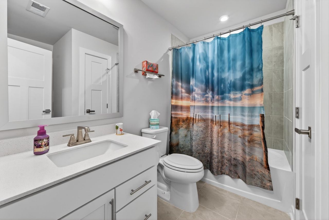 2261 Vera Way Photo 35