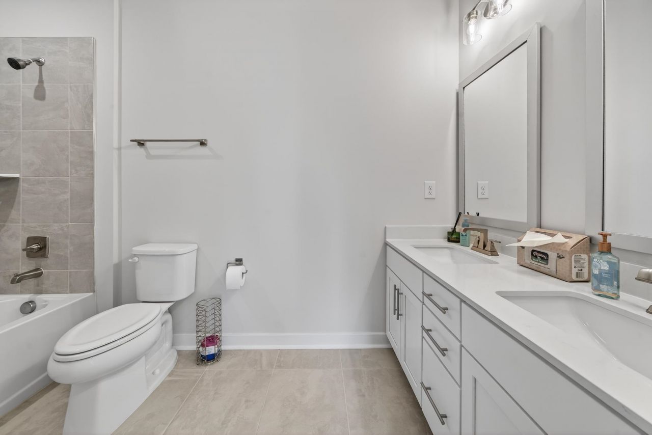 2261 Vera Way Photo 38