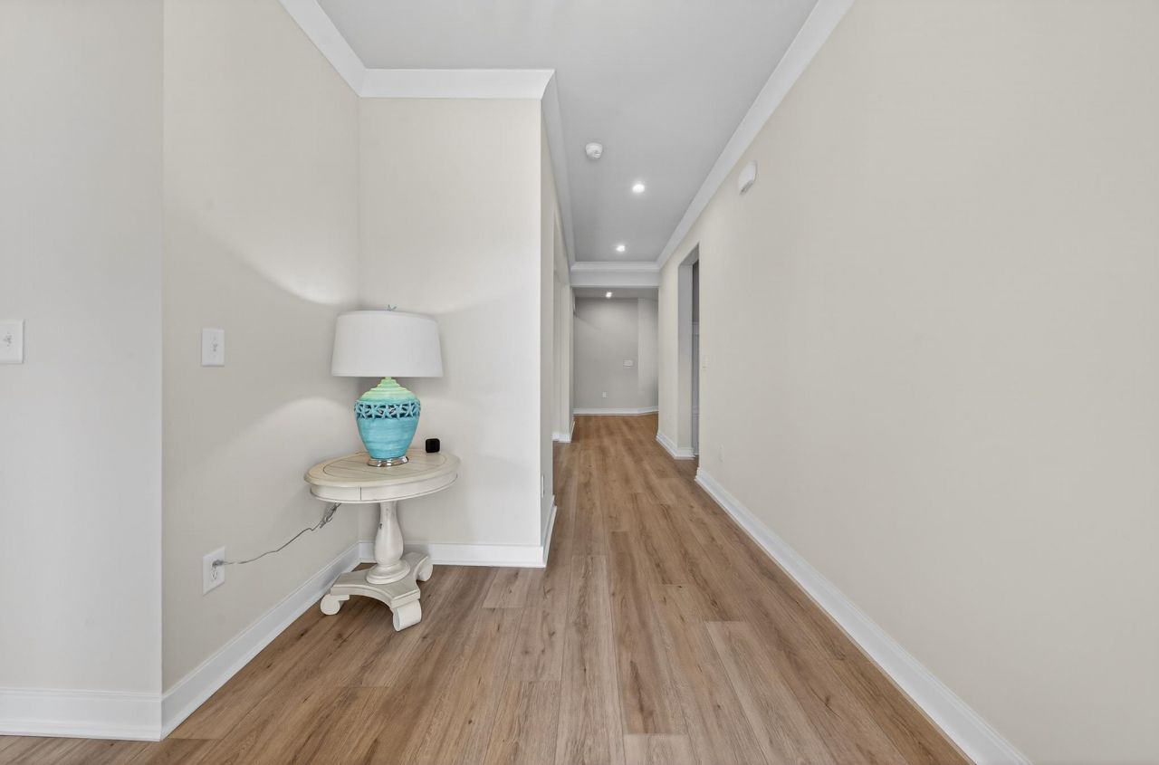 2261 Vera Way Photo 44