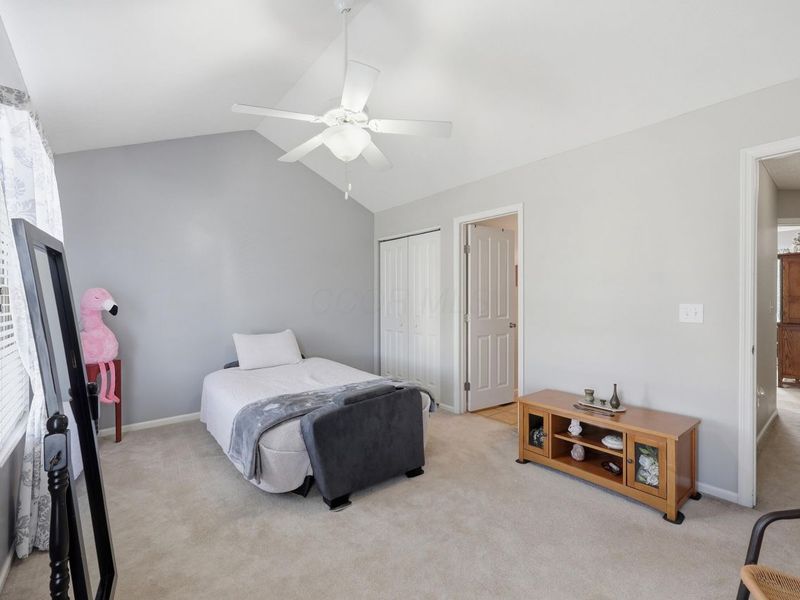 978 Hartford Village Boulevard, Columbus, OH 43228 Photo 15