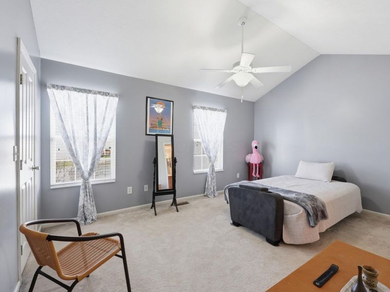 978 Hartford Village Boulevard, Columbus, OH 43228 Photo 16