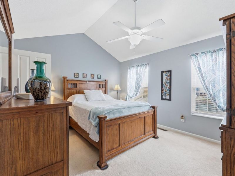 978 Hartford Village Boulevard, Columbus, OH 43228 Photo 18