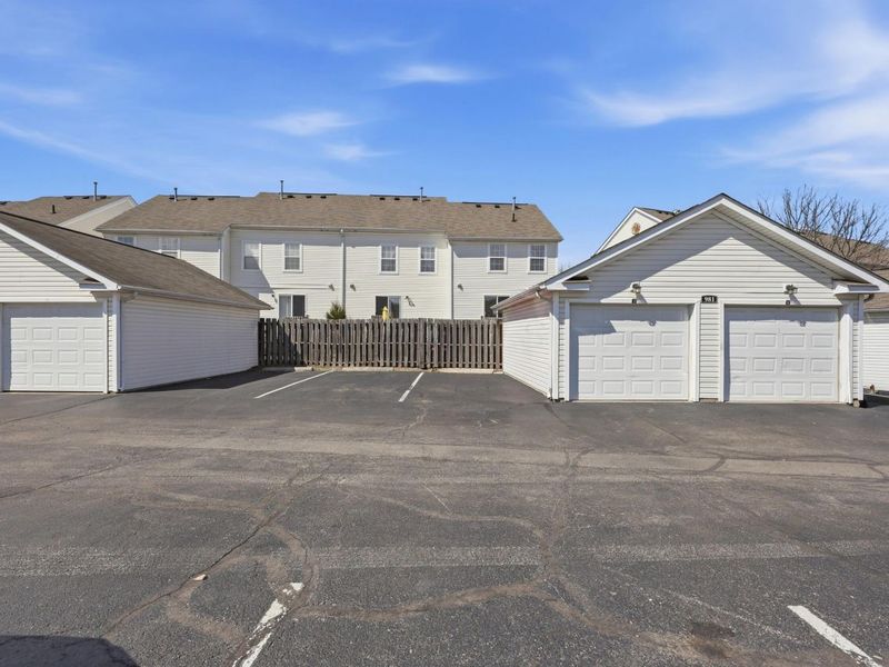 978 Hartford Village Boulevard, Columbus, OH 43228 Photo 31