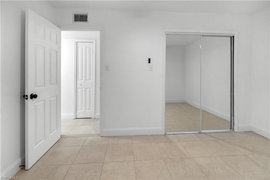 48 Victoria Dr , North Fort Myers, FL 33917 Photo