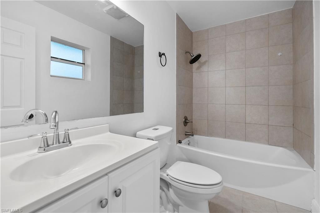 48 Victoria Dr , North Fort Myers, FL 33917 Photo