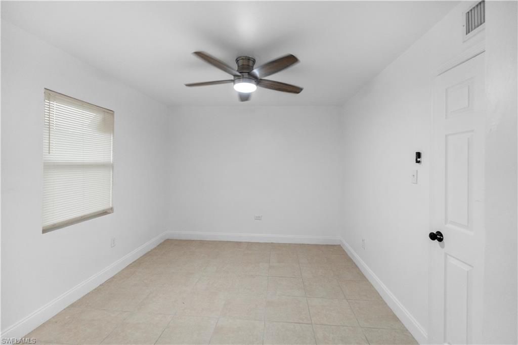 48 Victoria Dr , North Fort Myers, FL 33917 Photo