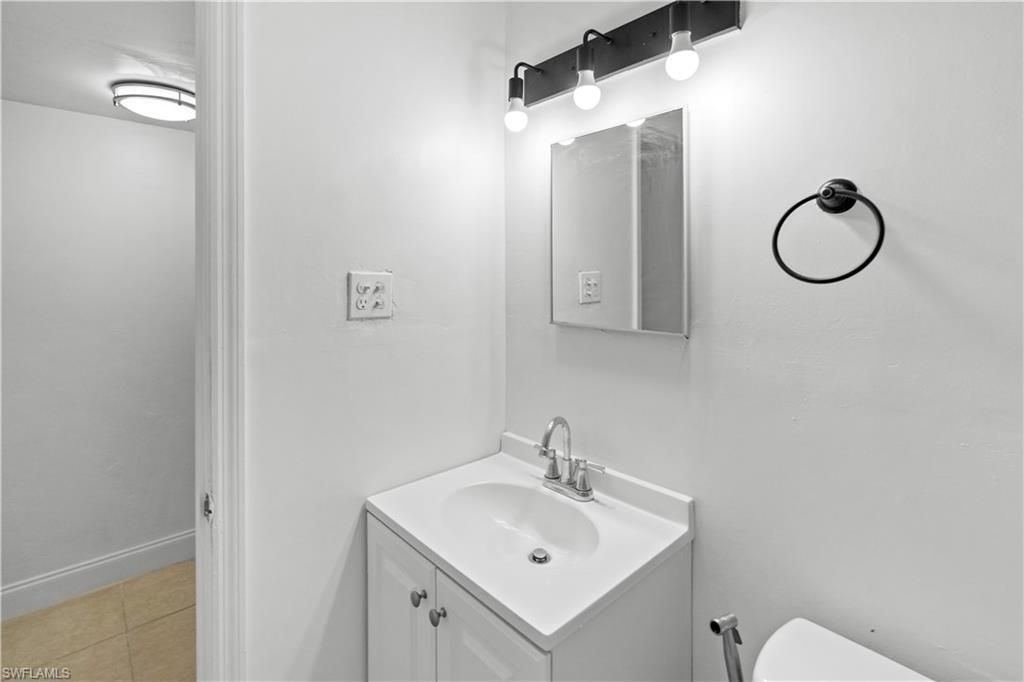 48 Victoria Dr , North Fort Myers, FL 33917 Photo