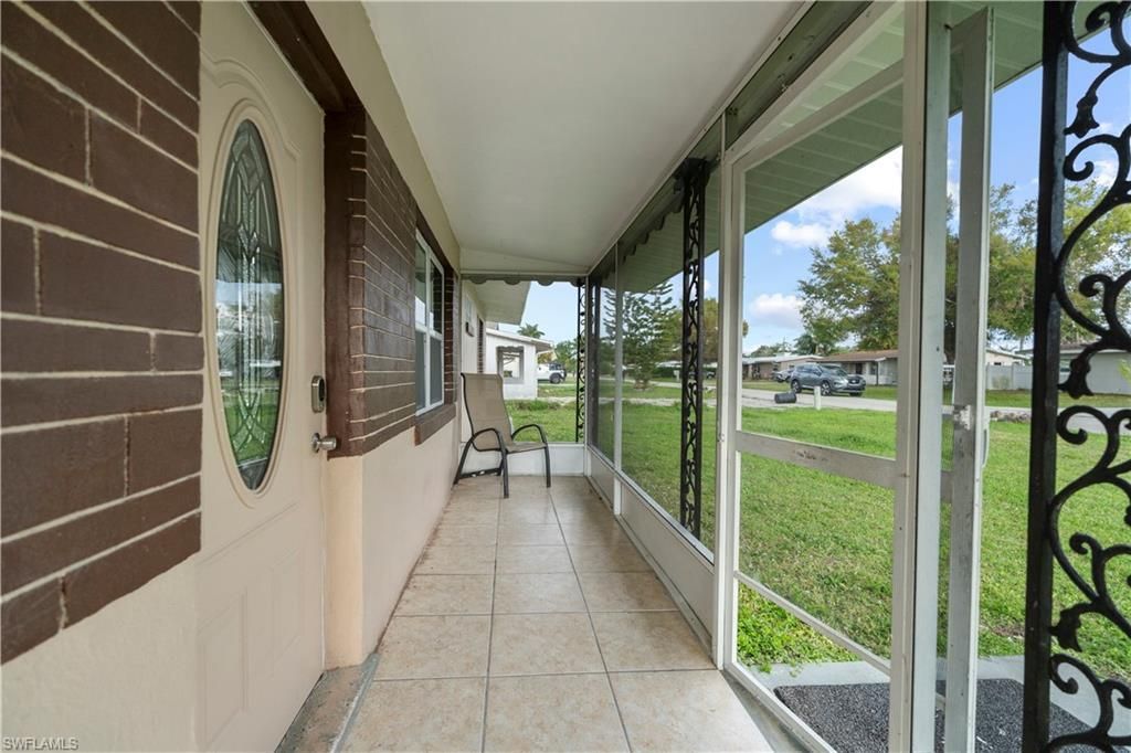 48 Victoria Dr , North Fort Myers, FL 33917 Photo