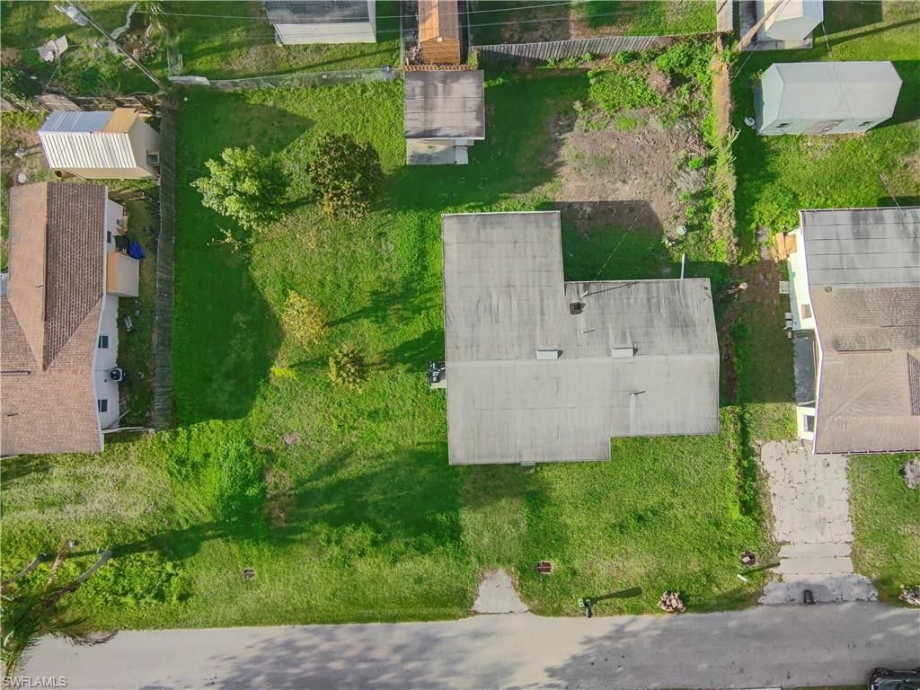 48 Victoria Dr , North Fort Myers, FL 33917 Photo