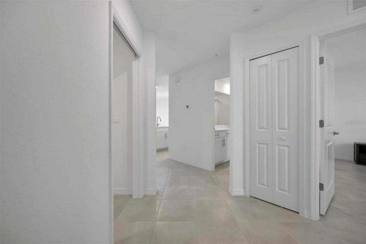 19140 Scallop Loop, Unit 108, Bradenton, FL 34211 Photo