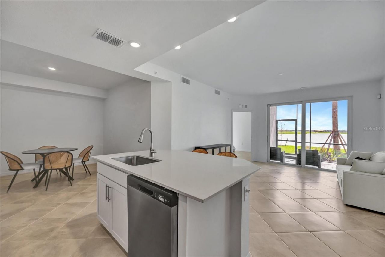 19140 Scallop Loop, Unit 108, Bradenton, FL 34211 Photo