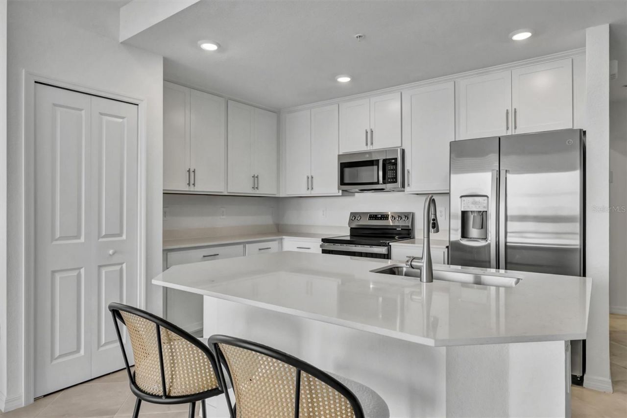 19140 Scallop Loop, Unit 108, Bradenton, FL 34211 Photo