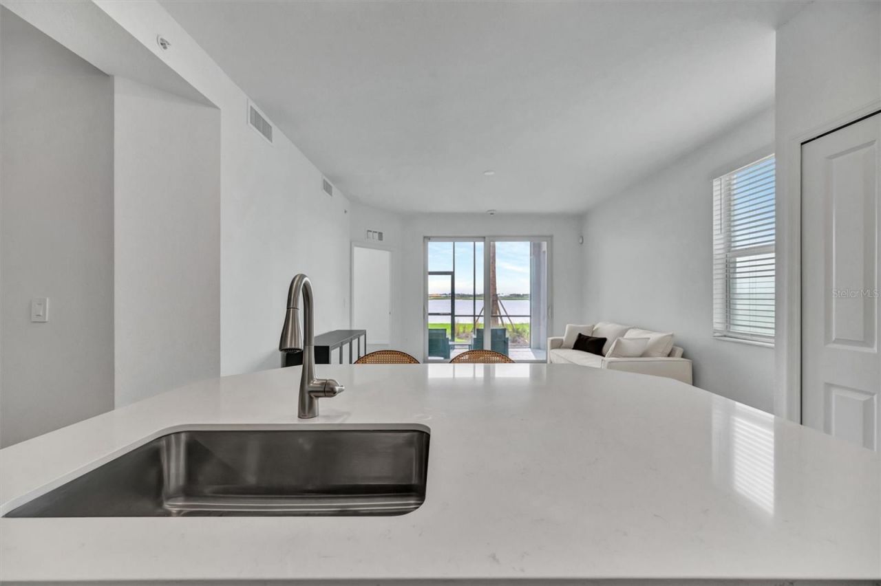 19140 Scallop Loop, Unit 108, Bradenton, FL 34211 Photo