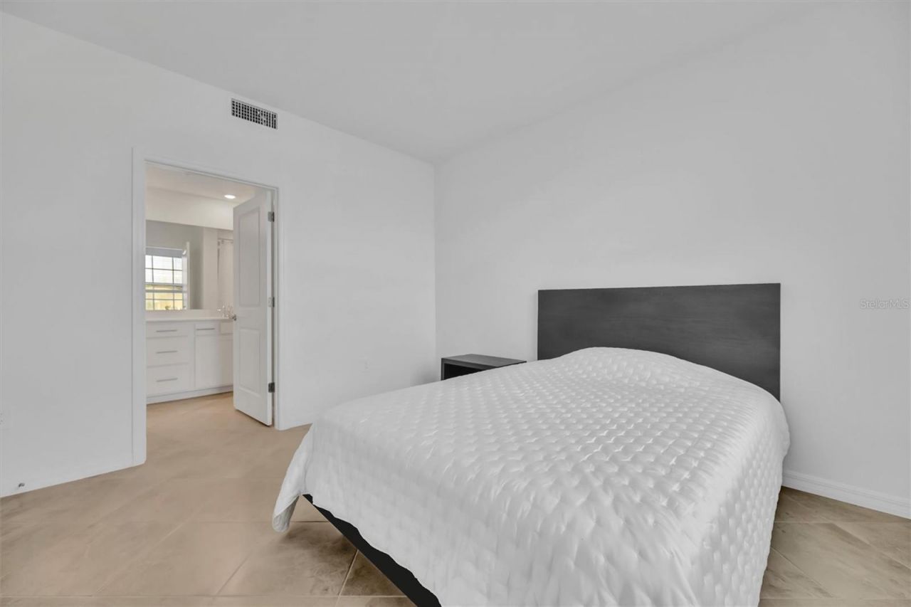 19140 Scallop Loop, Unit 108, Bradenton, FL 34211 Photo