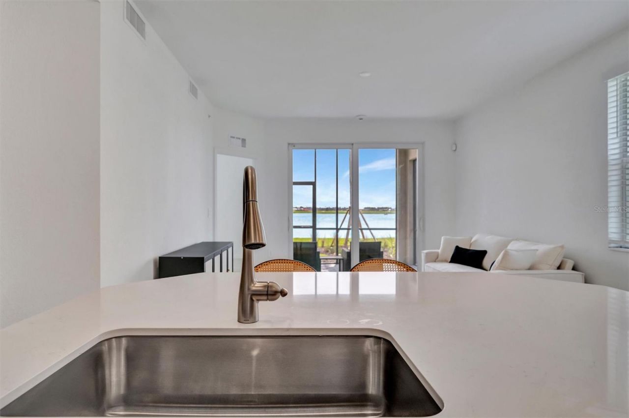 19140 Scallop Loop, Unit 108, Bradenton, FL 34211 Photo