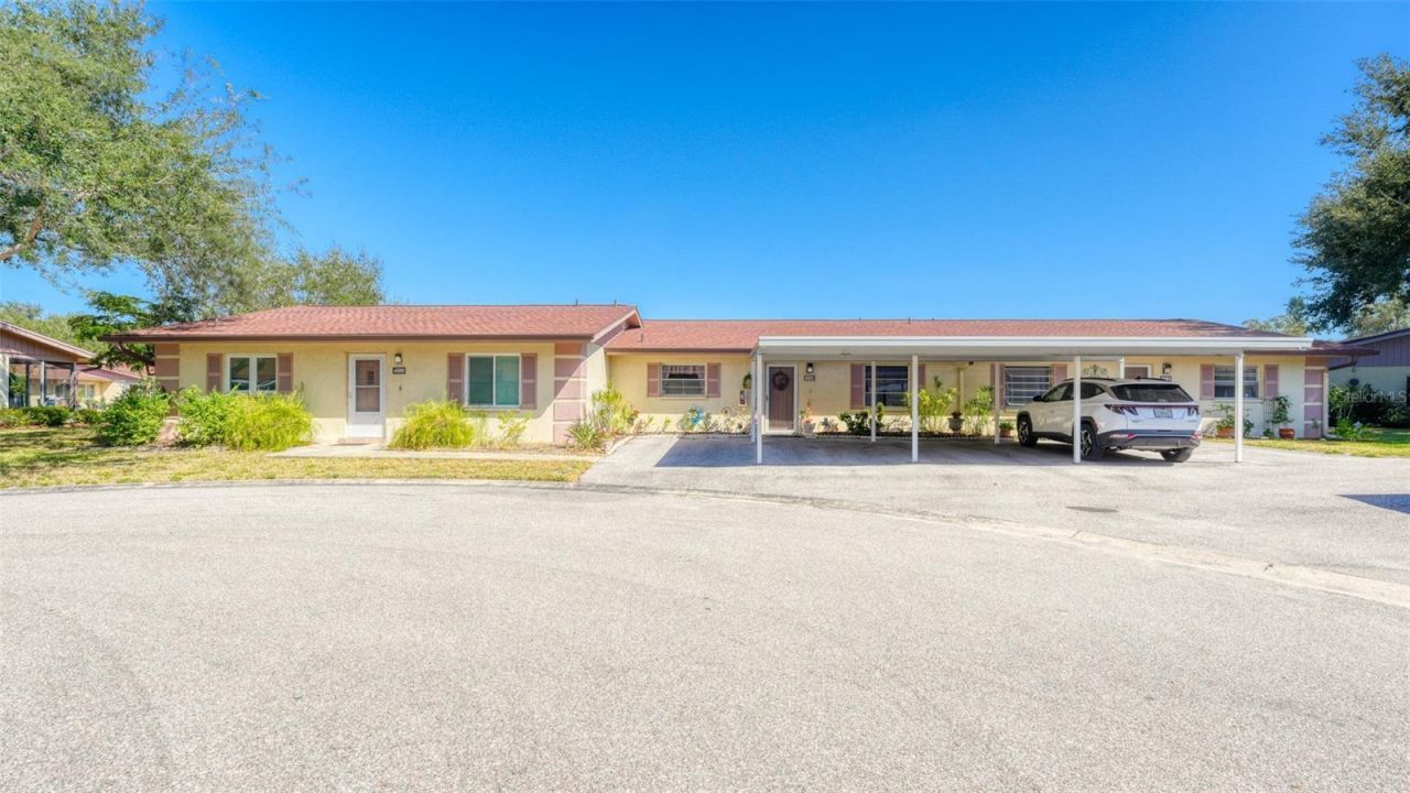 4591 Mohican Trail, Unit 137, Sarasota, FL 34233 Photo