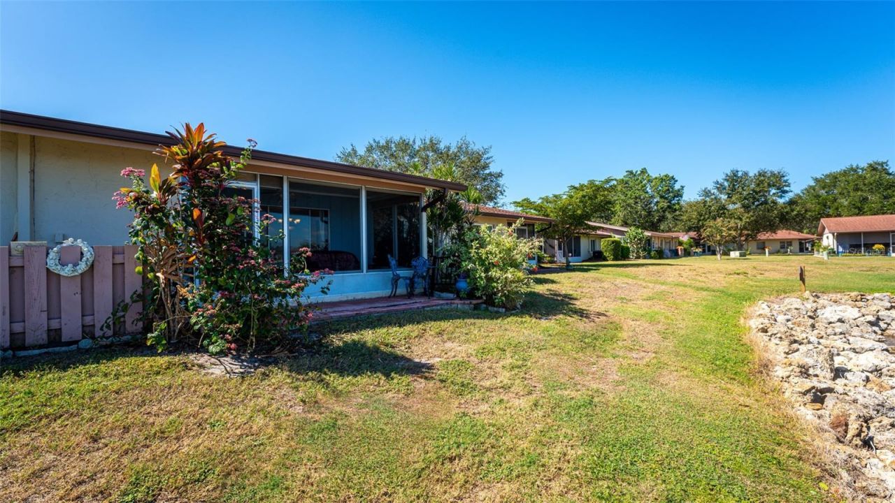 4591 Mohican Trail, Unit 137, Sarasota, FL 34233 Photo