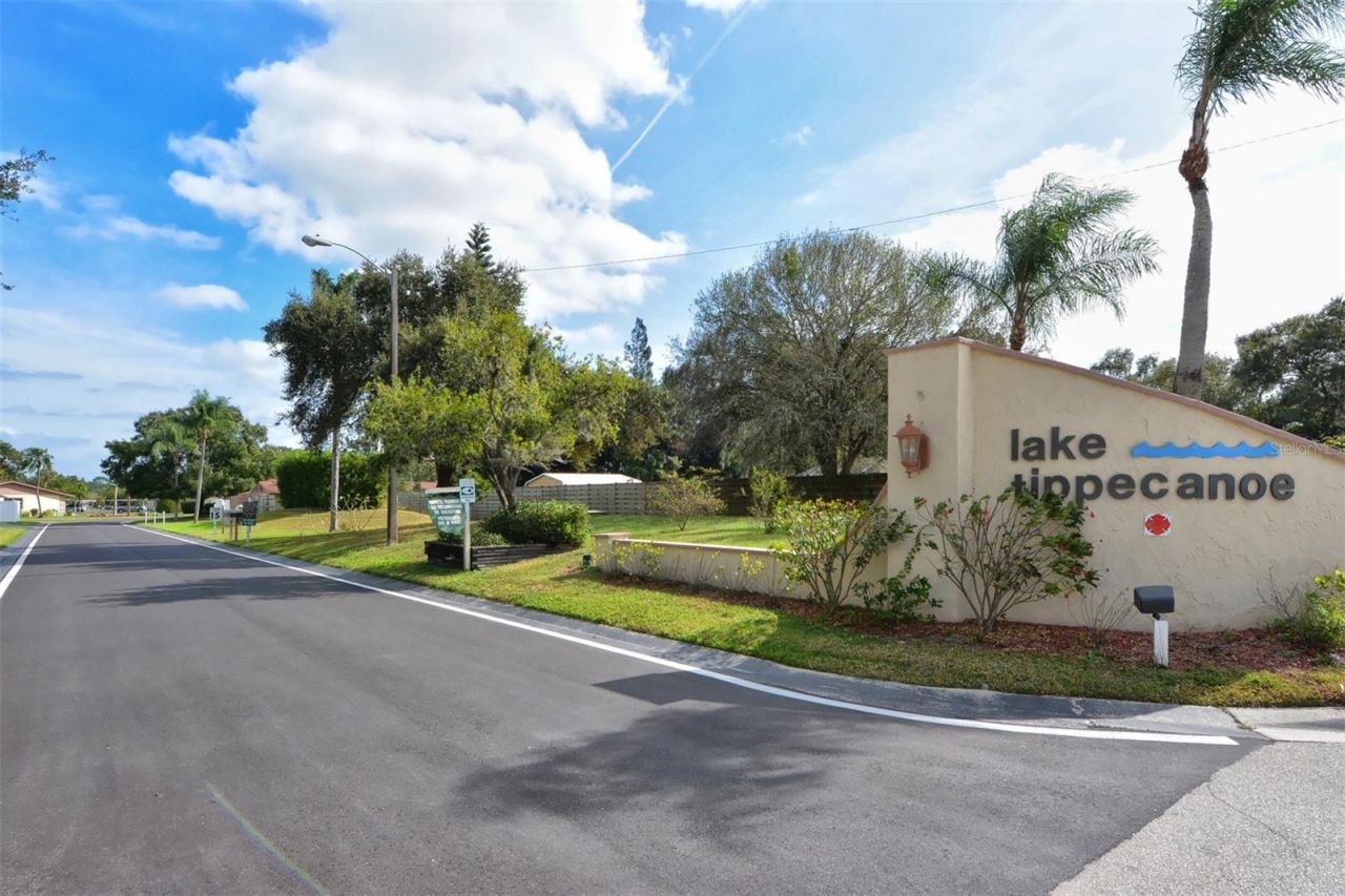 4591 Mohican Trail, Unit 137, Sarasota, FL 34233 Photo