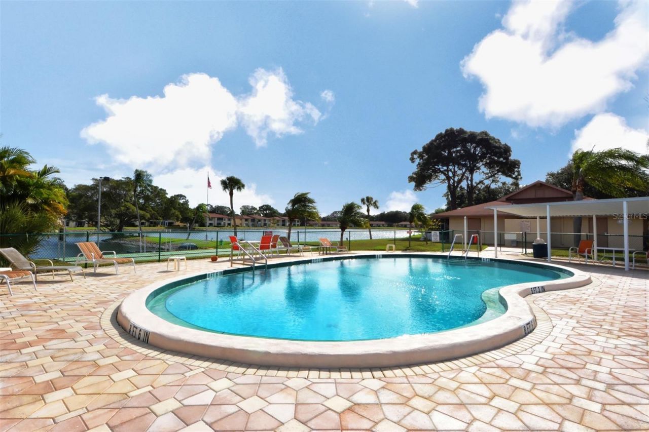 4591 Mohican Trail, Unit 137, Sarasota, FL 34233 Photo