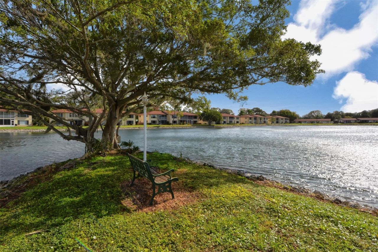 4591 Mohican Trail, Unit 137, Sarasota, FL 34233 Photo
