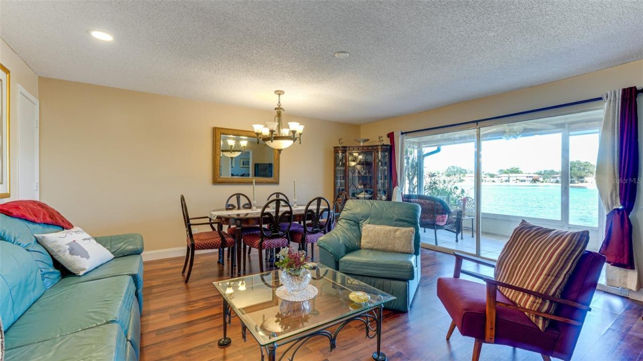 4591 Mohican Trail, Unit 137, Sarasota, FL 34233 Photo
