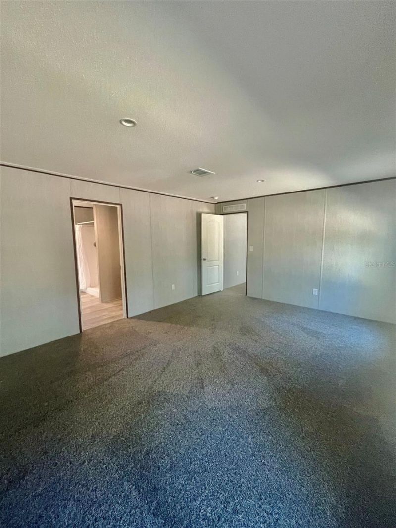 400 S Holly Avenue , Florahome, FL 32140 Photo