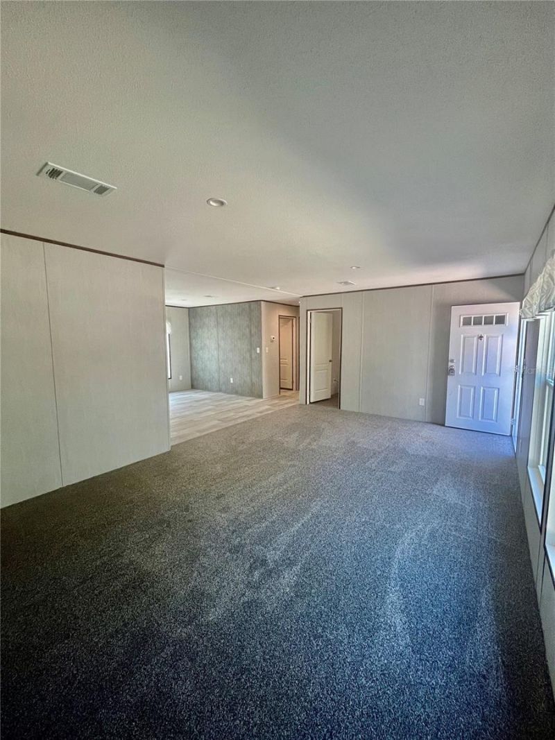 400 S Holly Avenue , Florahome, FL 32140 Photo