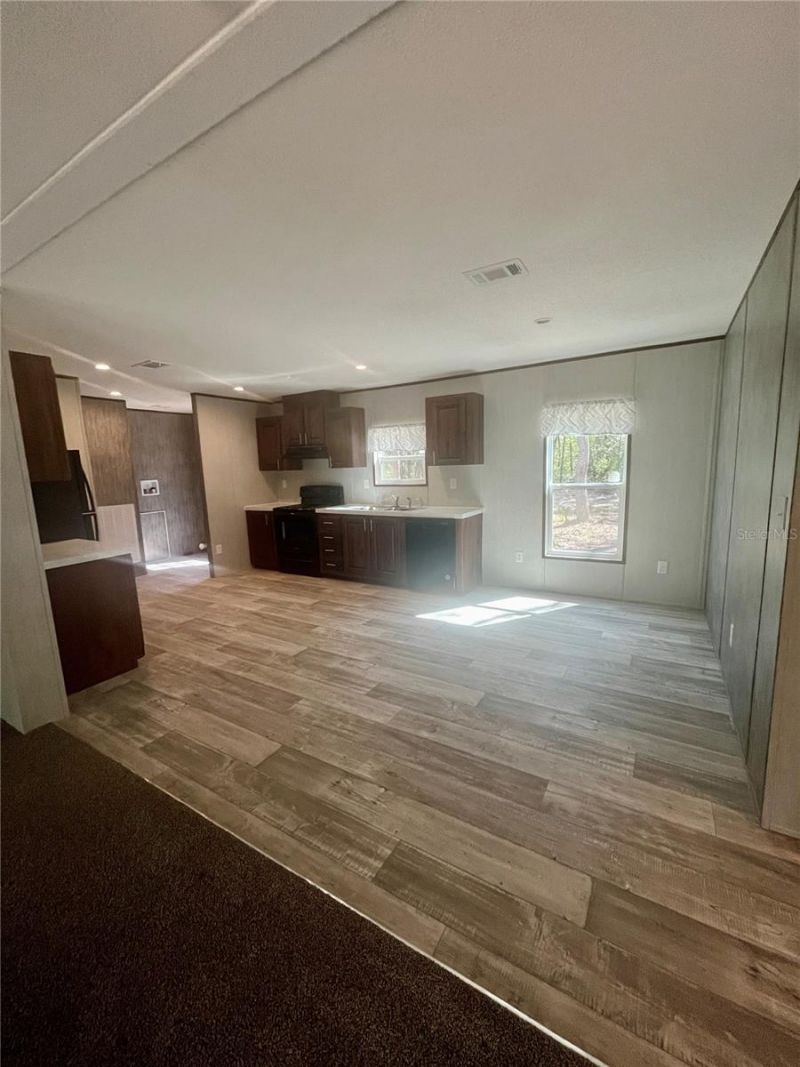 400 S Holly Avenue , Florahome, FL 32140 Photo