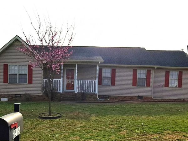 2615 Riverstone Dr, Murfreesboro, TN 37128