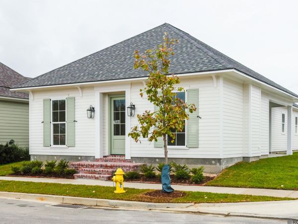 7644 Jeter Dr, Baton Rouge, LA 70817