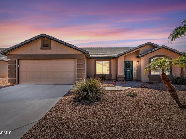 10425 E CARMEL Avenue, Mesa, AZ 85208