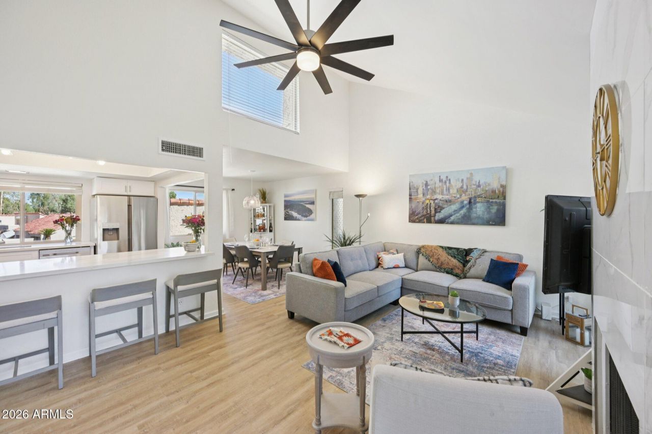 7405 N Via Camello Del Norte, Unit 136, Scottsdale, AZ 85258 Main Photo