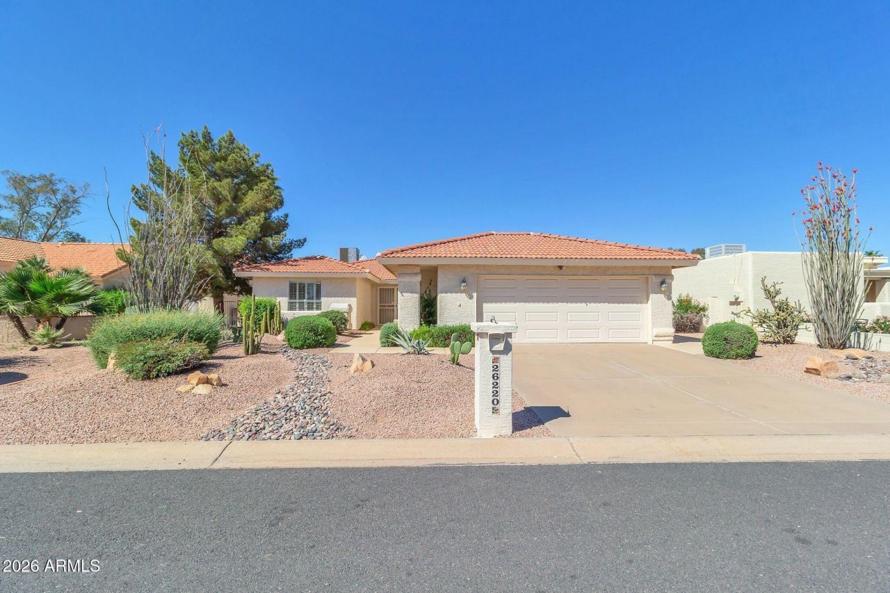 26220 S Glenburn Drive, Sun Lakes, AZ 85248 Main Photo