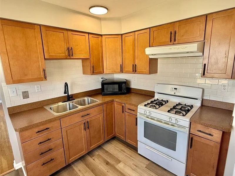 6903 Luelda Avenue , Parma, OH 44129 Photo 15