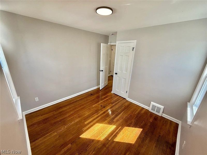 6903 Luelda Avenue , Parma, OH 44129 Photo 7