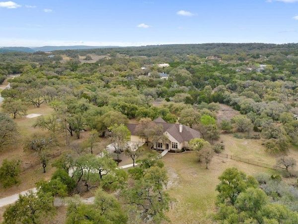 350 Buffalo Springs RD, New Braunfels, TX 78132