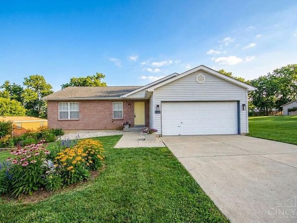 5890 Kay Drive, Fairfield, OH 45014