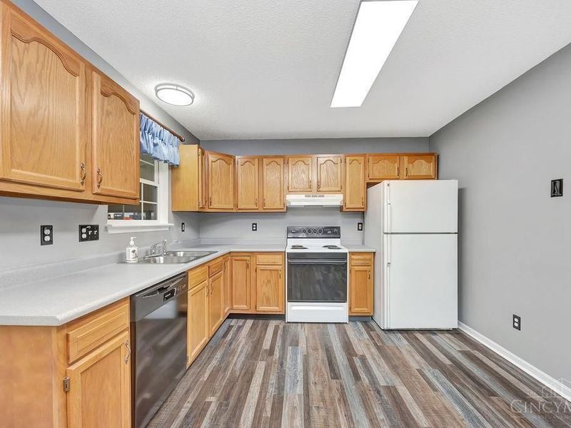 5890 Kay Drive, Fairfield, OH 45014 Photo 14