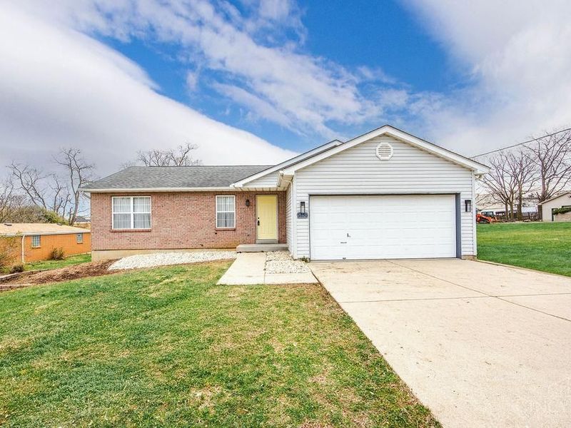 5890 Kay Drive, Fairfield, OH 45014 Photo 3