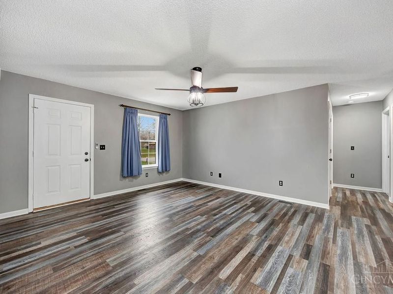 5890 Kay Drive, Fairfield, OH 45014 Photo 6