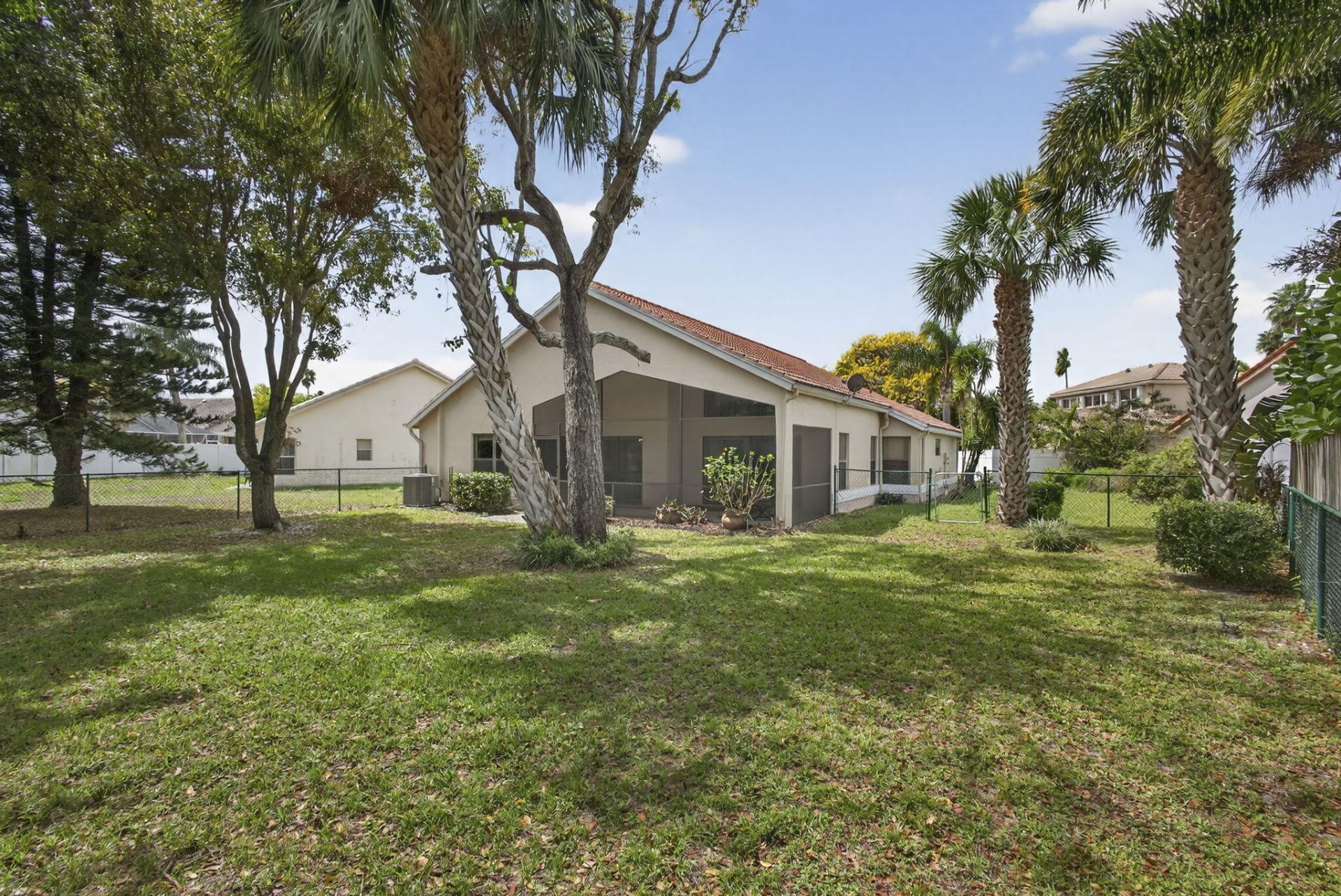 1972 White Coral Way, Wellington, FL 33414 Photo