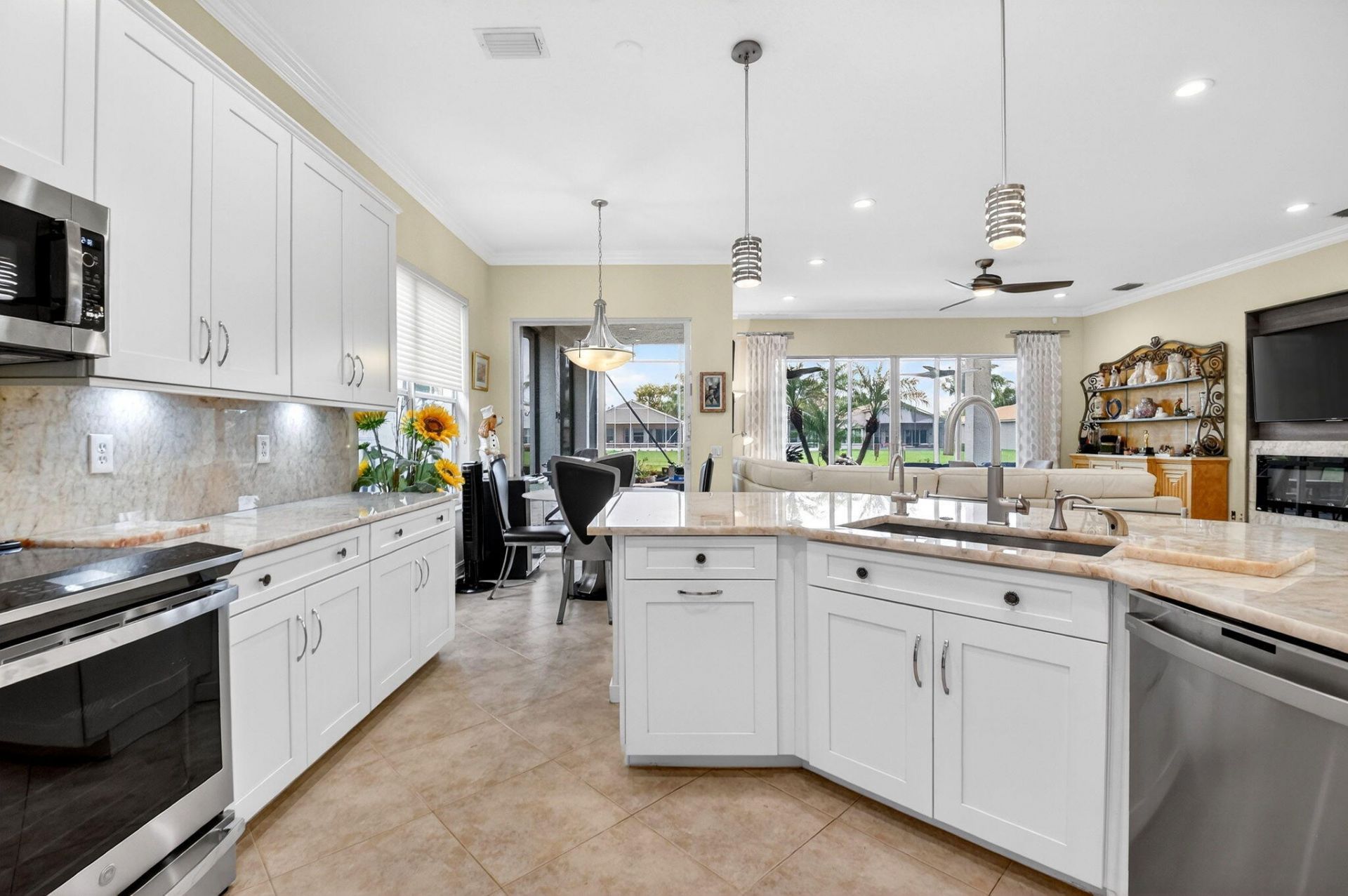 8227 Seahorse Cove Boulevard, Lake Worth, FL 33467 Photo